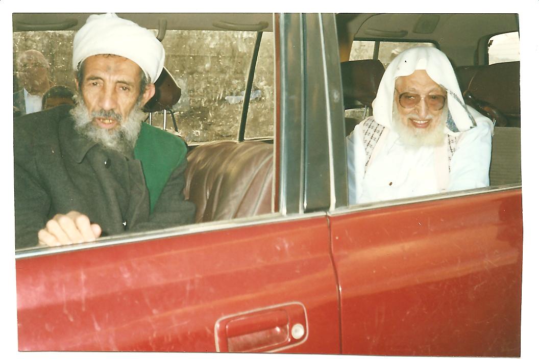 السيد الحسين بن يحيى مع السيد العلامة مجد الدين بن محمد المؤيدي